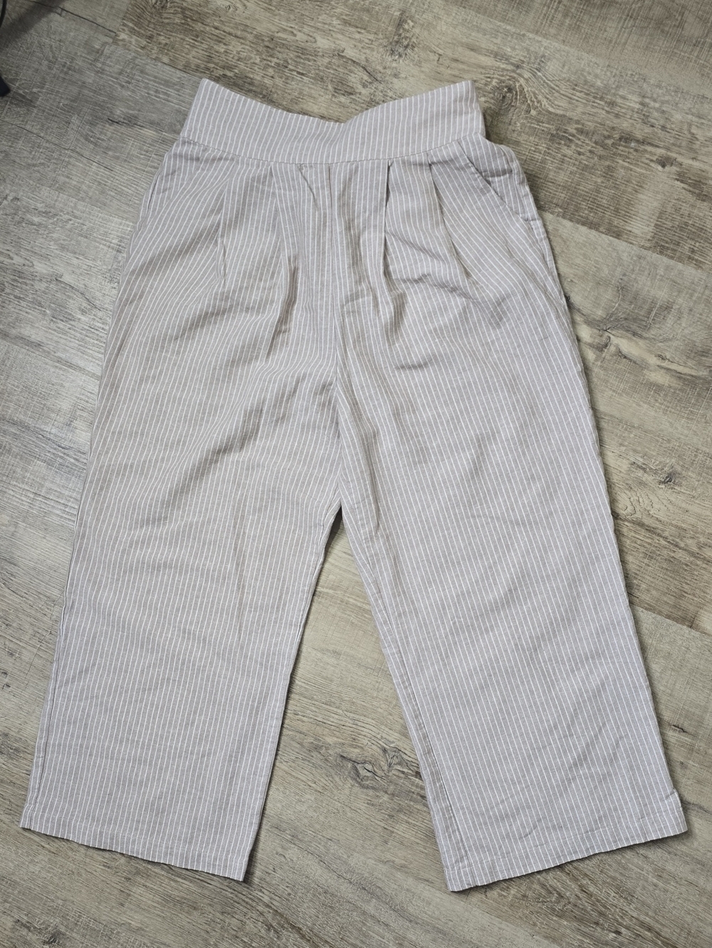 Kourt Beige Pinstripe Wide-Leg Cropped Pants